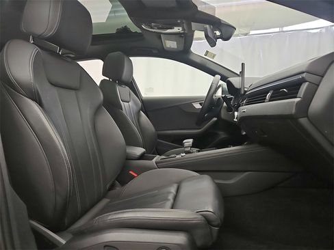 Used 2022 Audi A4 2.0T Premium Plus image 25