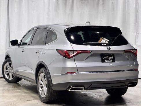 Used 2023 Acura MDX SH-AWD image 4