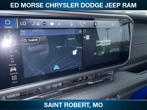 Used 2024 Jeep Wrangler Unlimited Rubicon w/ Technology Group AWD/4WD image 15