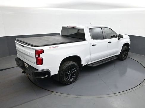 Used 2021 Chevrolet Silverado 1500 LT Trail Boss w/ Bed Protection Package AWD/4WD image 17