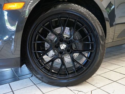 Used 2019 Porsche Macan AWD/4WD image 56