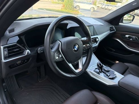 Used 2022 BMW 330i Sedan w/ Premium Package 2 RWD image 14