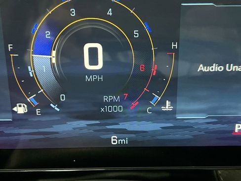 New 2026 Chevrolet Equinox LT FWD image 13
