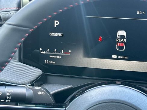 New 2025 Nissan Kicks SR image 20