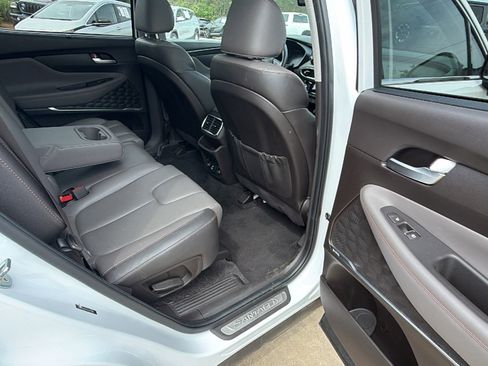 Used 2020 Hyundai Santa Fe Limited image 22
