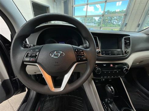 Used 2018 Hyundai Tucson SEL w/ Cargo Package AWD/4WD image 14