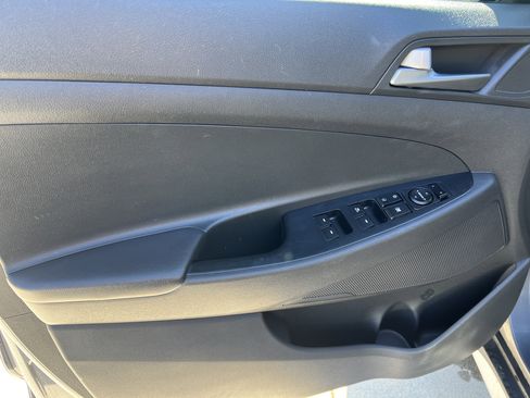 Used 2017 Hyundai Tucson SE image 13