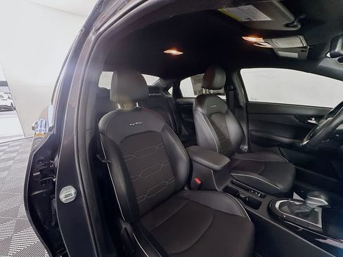 Used 2023 Kia Forte GT-Line w/ GT-Line Technology Package image 26