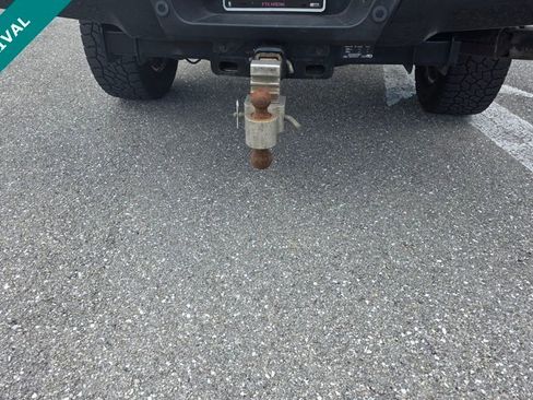 Used 2019 Ford F250 Platinum w/ Platinum Ultimate Package image 5