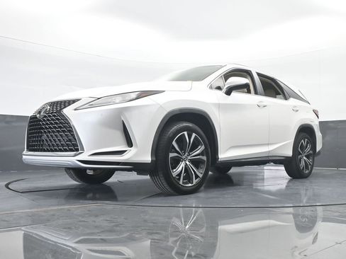 Used 2020 Lexus RX 350L FWD w/ Premium Package image 59