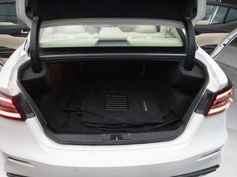 Used 2023 Nissan Maxima Platinum FWD image 19