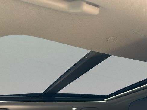 Certified 2023 Honda Pilot Elite image 9
