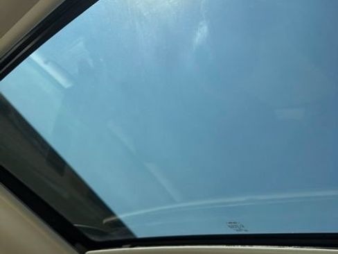 Used 2012 Ford Escape Limited FWD image 11