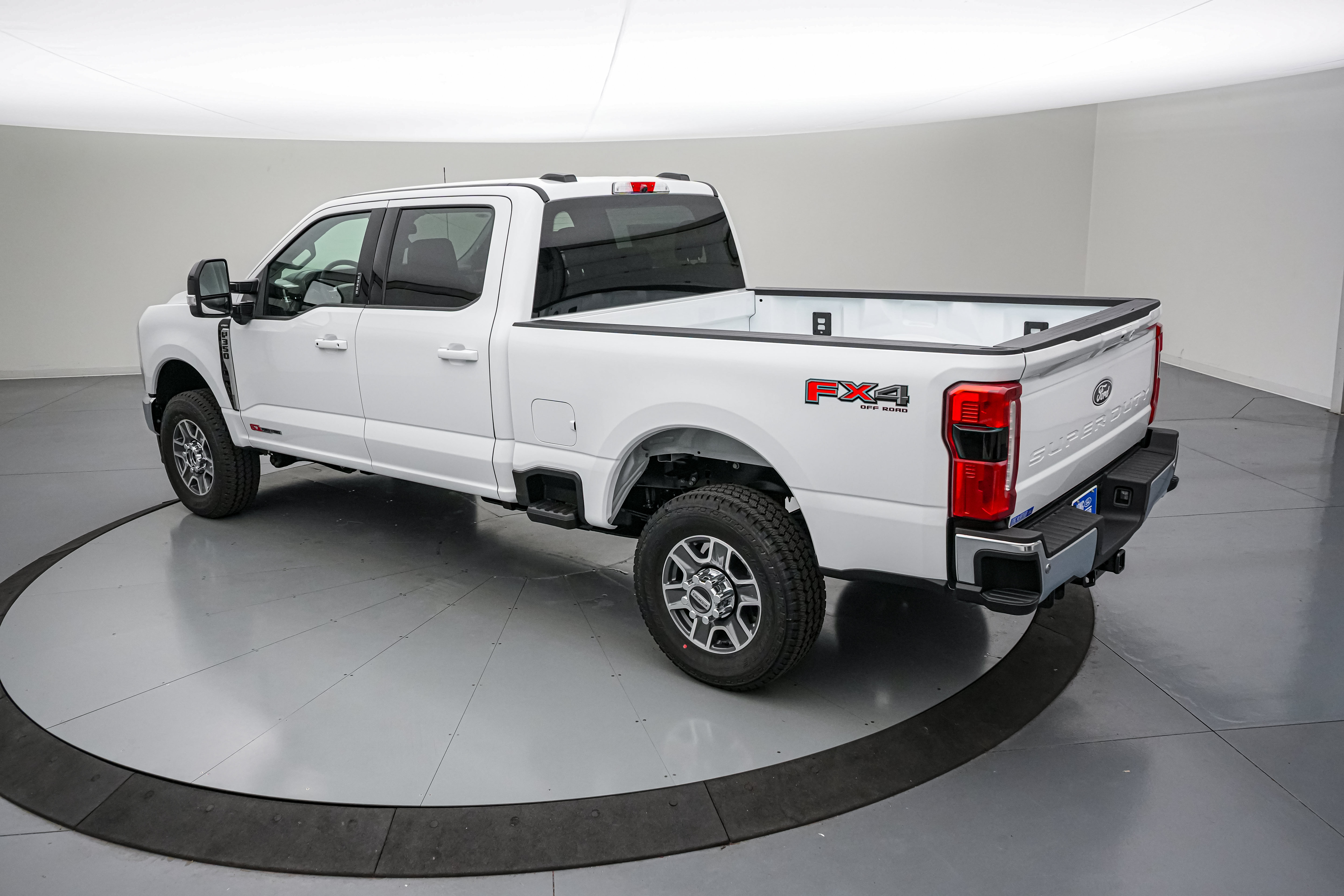 New 2027 Ford F350 Lariat AWD/4WD image 7