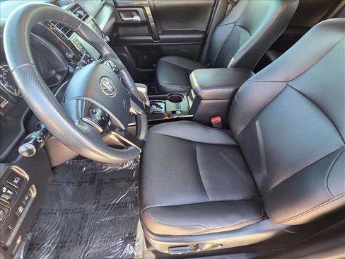 Used 2024 Toyota 4Runner TRD Off-Road Premium image 16