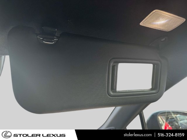 Used 2025 Toyota Corolla Cross AWD Hybrid w/ Moonroof Package image 38