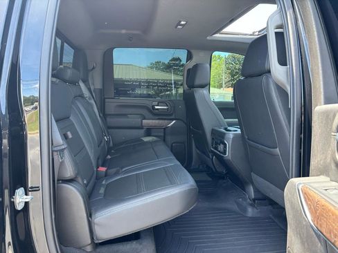 Used 2022 GMC Sierra 2500 Denali AWD/4WD image 13