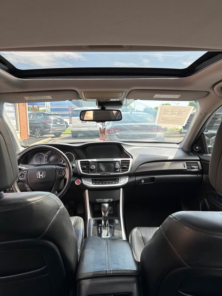 Used 2013 Honda Accord EX-L image 9