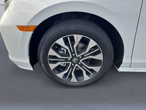 New 2026 Honda Odyssey Elite image 9