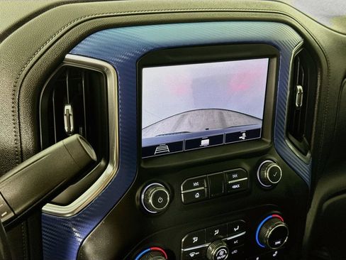 Used 2020 Chevrolet Silverado 1500 LT w/ All-Star Edition AWD/4WD image 19