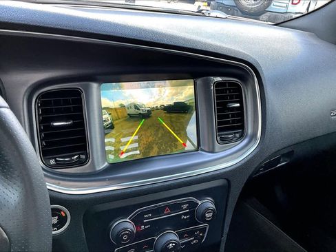 Used 2017 Dodge Charger SXT w/ Blacktop Package image 29