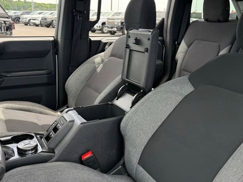 Used 2025 Ford Bronco Big Bend AWD/4WD image 30