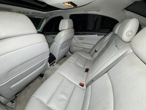Used 2011 BMW 535i Sedan image 18