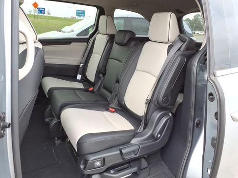 New 2026 Honda Odyssey Elite image 10