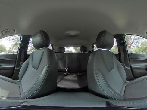 Used 2025 Buick Encore GX Preferred FWD image 41