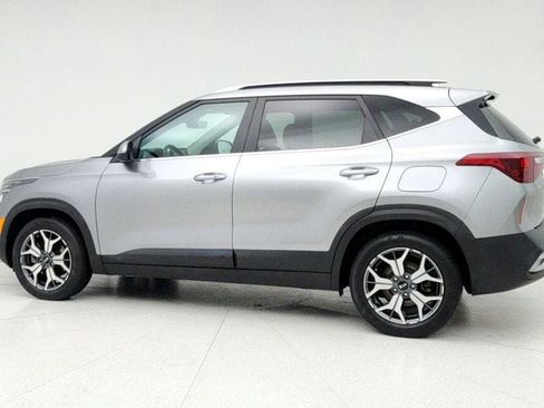 Used 2021 Kia Seltos EX image 7