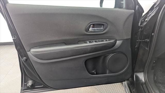 Used 2021 Honda HR-V Sport image 13