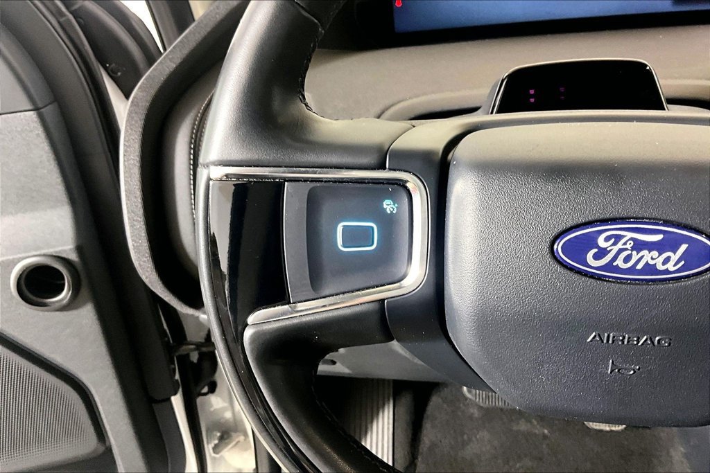 Certified 2025 Ford Expedition Max Platinum AWD/4WD image 14
