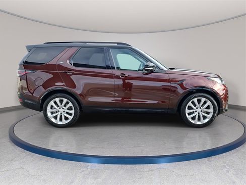 New 2026 Land Rover Discovery Limited Edition image 4
