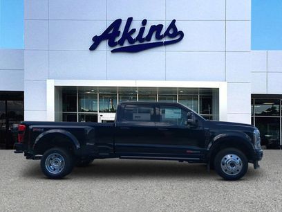 New 2025 Ford F450 Platinum w/ FX4 Off-Road Package