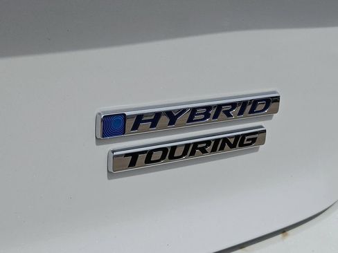 Used 2023 Honda Accord Touring image 8