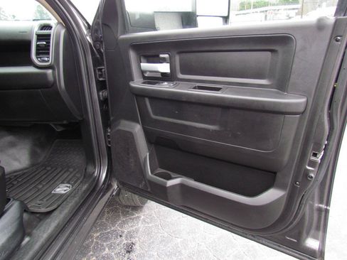 Used 2019 RAM 3500 Tradesman AWD/4WD image 16