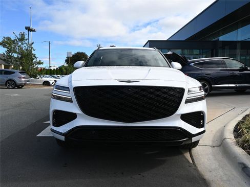 New 2026 Genesis GV80 3.5T Prestige image 2