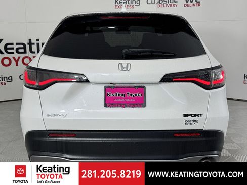 Used 2023 Honda HR-V Sport image 5