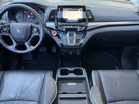 Used 2023 Honda Odyssey Elite image 15
