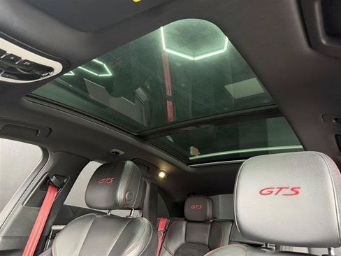 Used 2018 Porsche Macan GTS AWD/4WD image 18