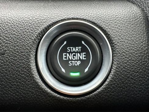 Used 2024 GMC Acadia AT4 w/ Super Cruise Package image 36