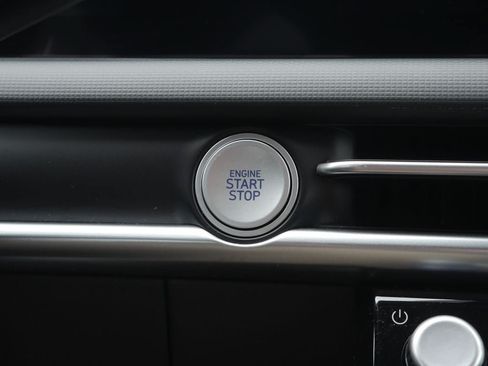 Used 2025 Hyundai Tucson SEL FWD image 38