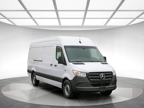 New 2024 Mercedes-Benz eSprinter 170 Cargo image 5