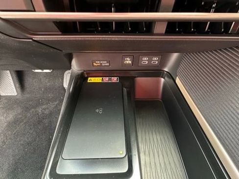 New 2026 Toyota Camry SE FWD image 14
