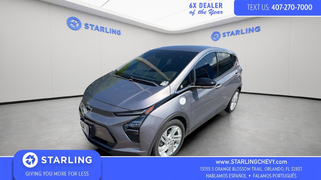 Used 2023 Chevrolet Bolt LT w/ Driver Confidence Package FWD image 1