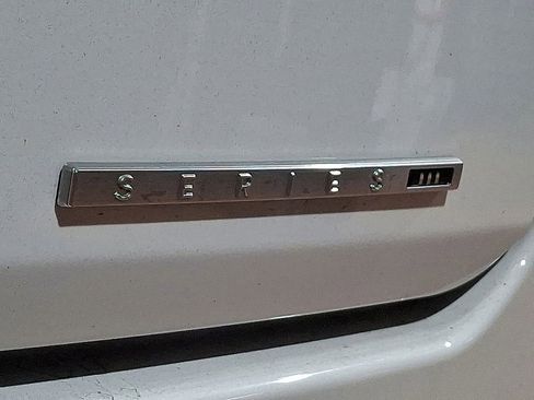 Used 2023 Jeep Wagoneer Series III w/ Premium Group I image 23