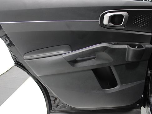 Used 2021 Kia Sorento S FWD image 15
