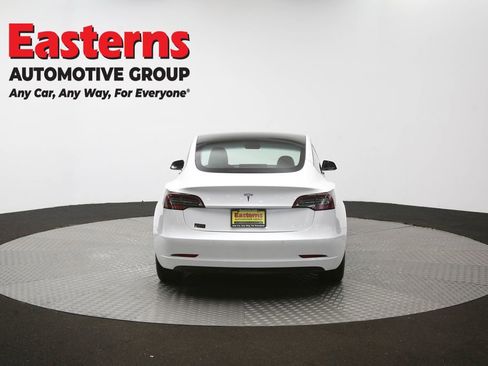 Used 2021 Tesla Model 3 Standard Range Plus RWD image 31