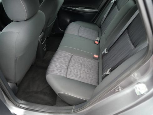 Used 2019 Nissan Sentra SV FWD image 18