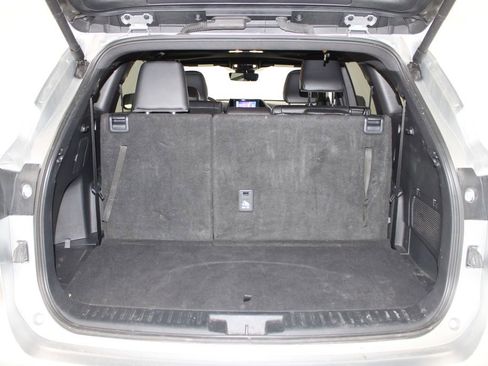 Used 2025 Toyota Highlander XSE image 13